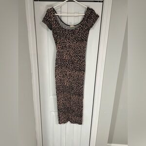 Women’s Billabong Black and Tan Leopard Dress stretchy size s